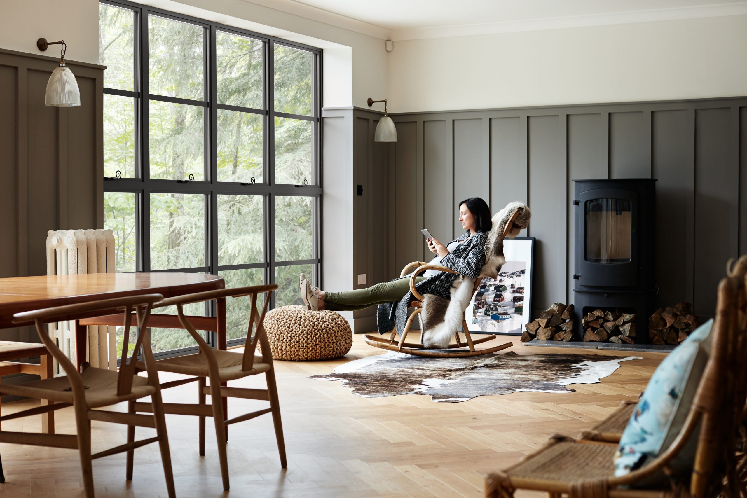 SCHON casement window with ultra-slim aluminium frame in a luxury interior